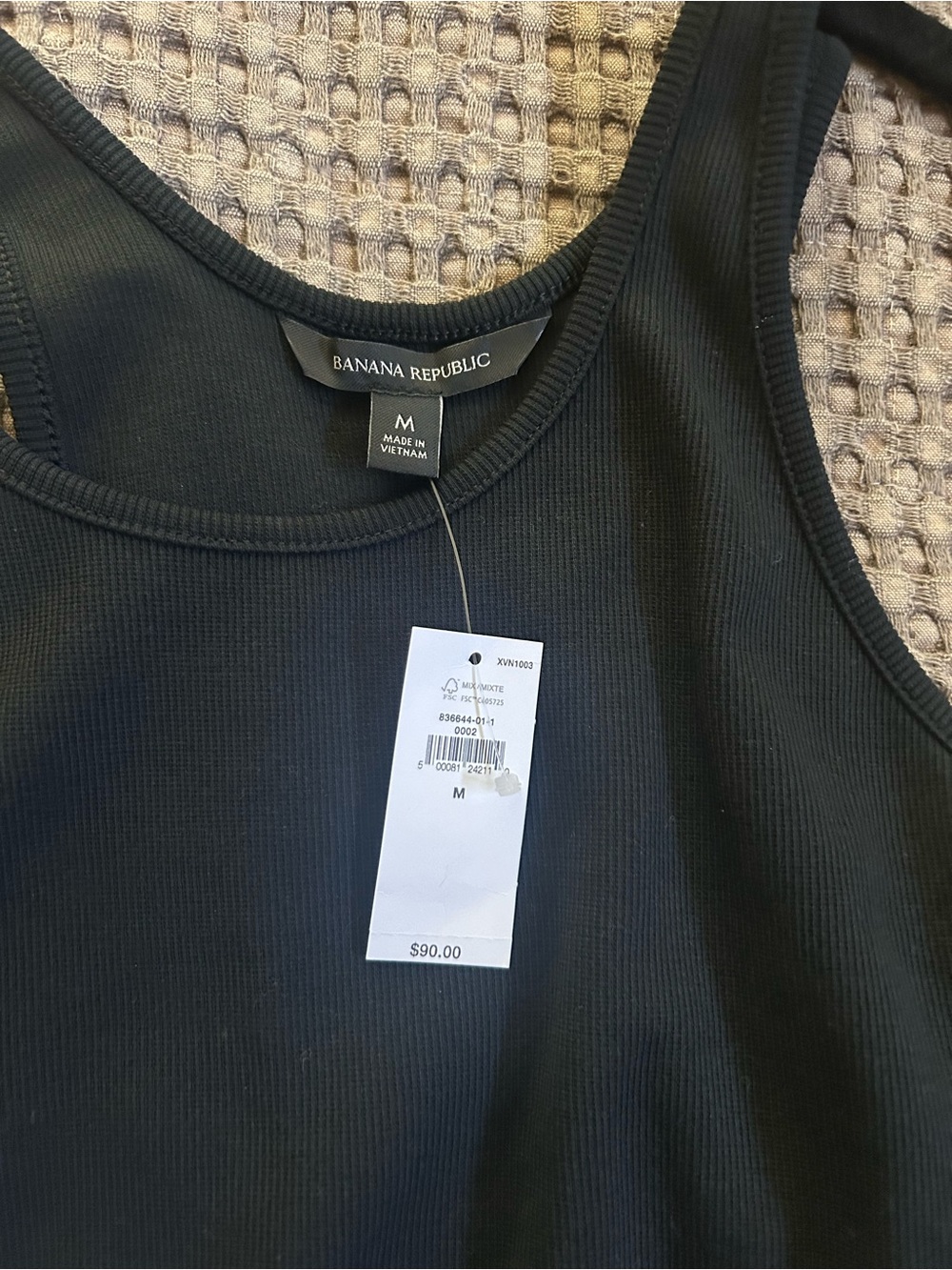 Banana Republic Black Ribbed Scoop Neck Tank Top - Picture 4 of 4
